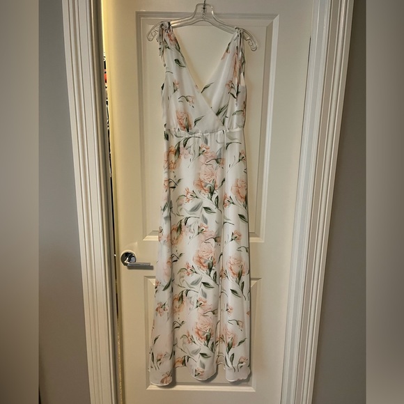 Lulus Romantic Possibilities White Floral Print Maxi Dress - Picture 7 of 9